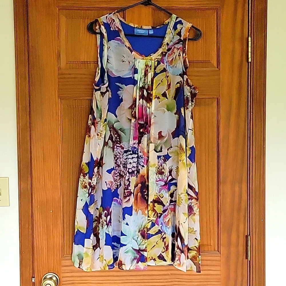 Simply Vera Floral Dress- Size XL